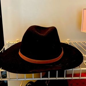 Black fedora